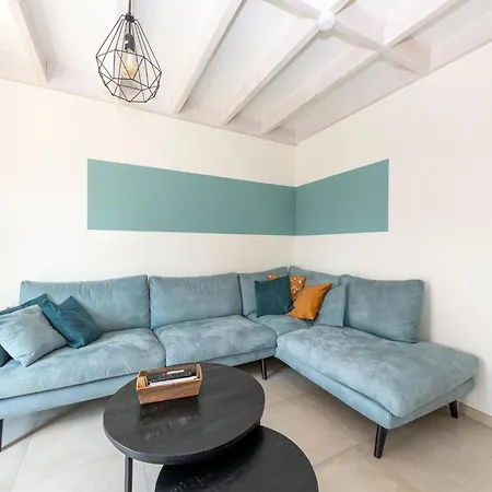 度假居 Cozy Polder House With Every Comfort *