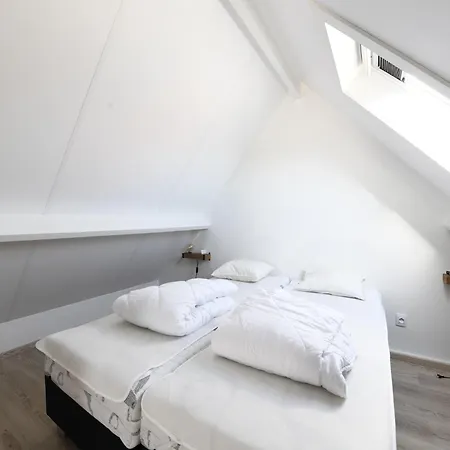 Cozy Polder House With Every Comfort *