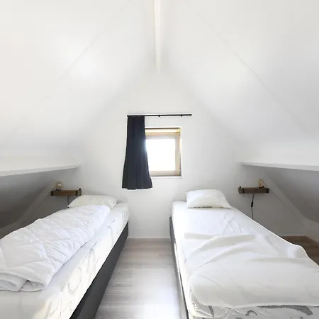 Cozy Polder House With Every Comfort 科克赛德